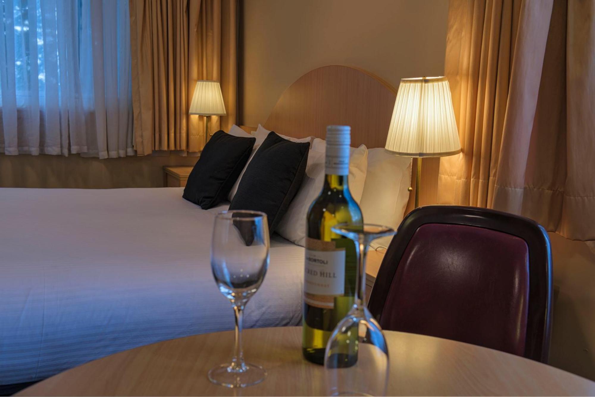 Blue Mountains Heritage Motel Катумба Екстериор снимка