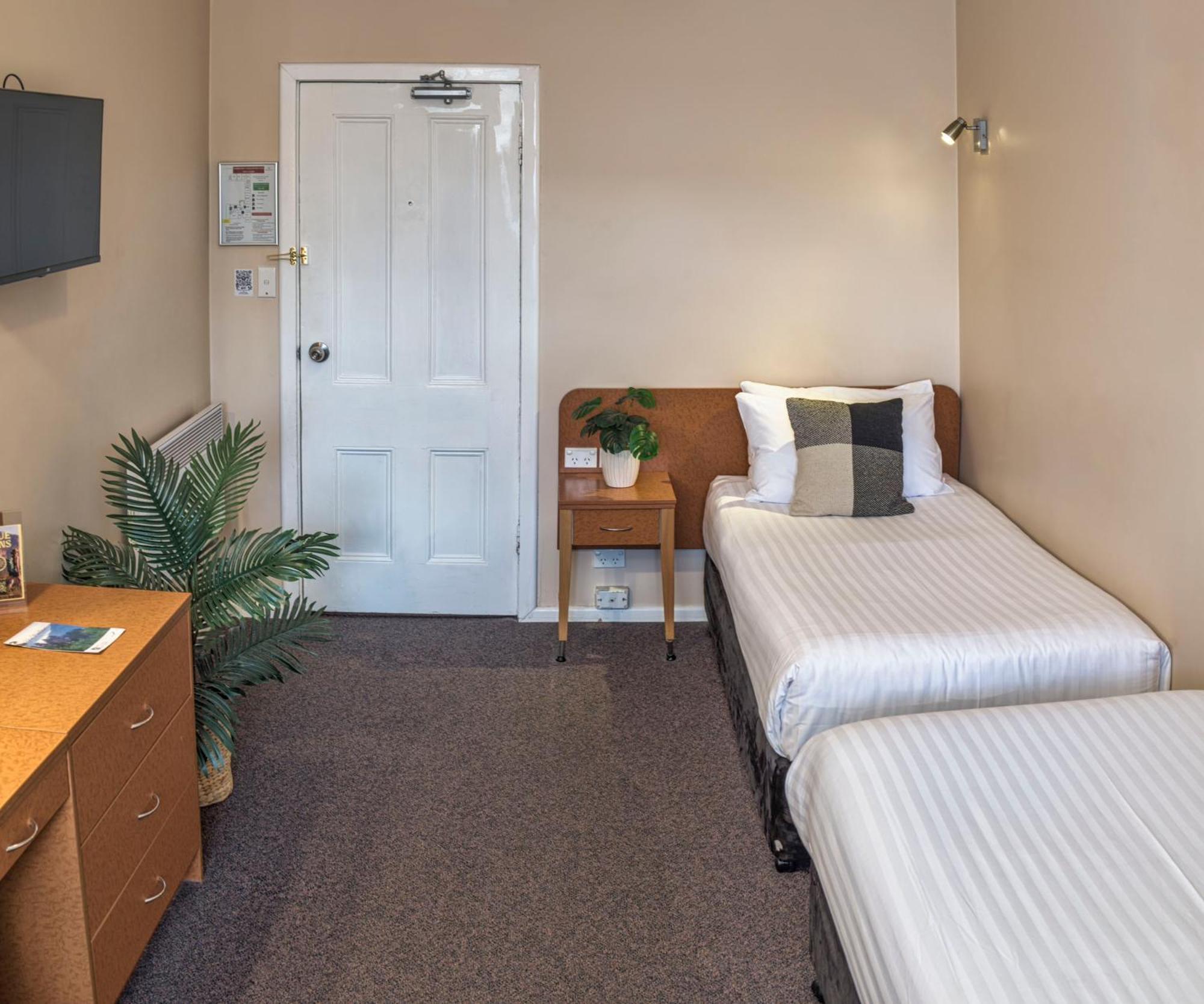 Blue Mountains Heritage Motel Катумба Екстериор снимка