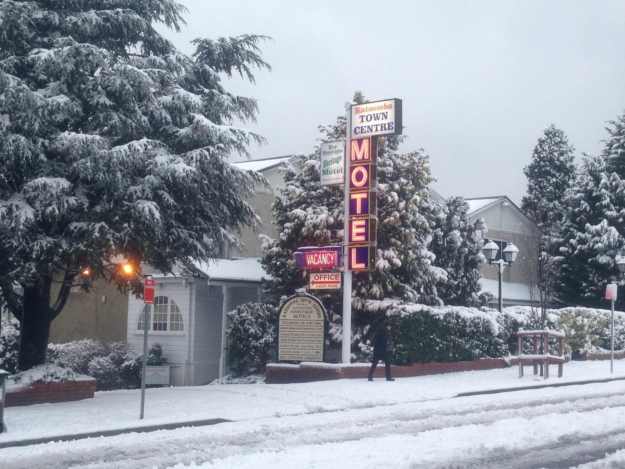 Blue Mountains Heritage Motel Катумба Екстериор снимка